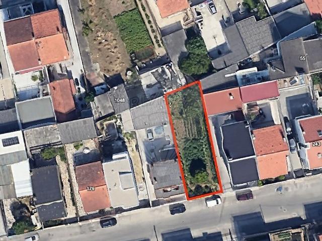 Terreno à venda em Custóias, Leça do Balio e Guifões, Matosinhos RE/MAX Portugal