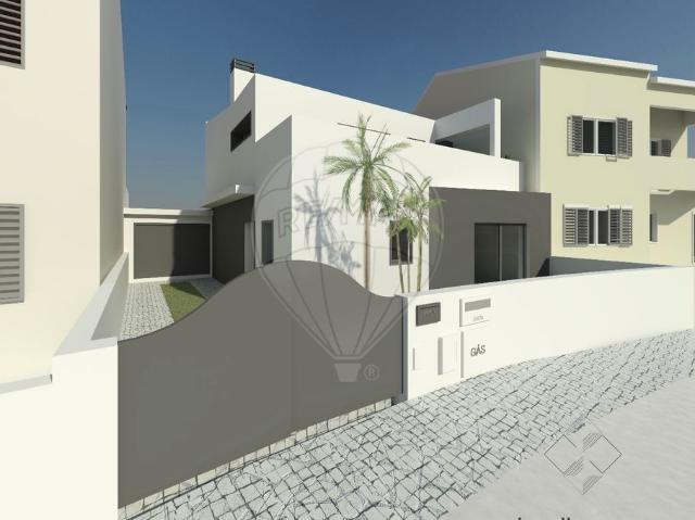 Terreno à venda em Amora, Seixal RE/MAX Portugal