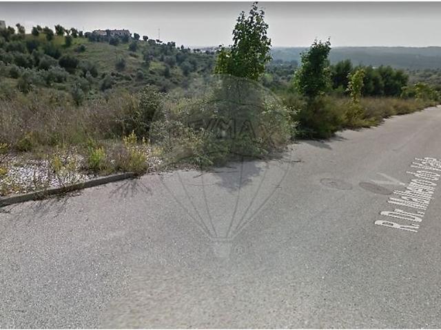 Terreno à venda em Abrantes São Vicente e São João e Alferrarede, Abrantes RE/MAX Portugal