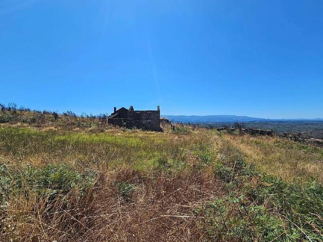 Terreno à venda em Abrunhosa a Velha, Mangualde RE/MAX Portugal