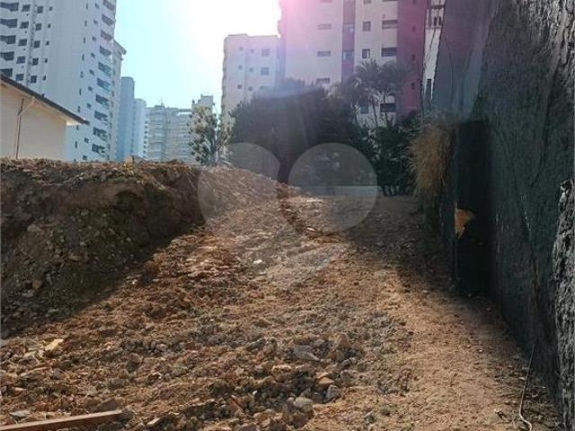 Terreno à venda em Água fria SP