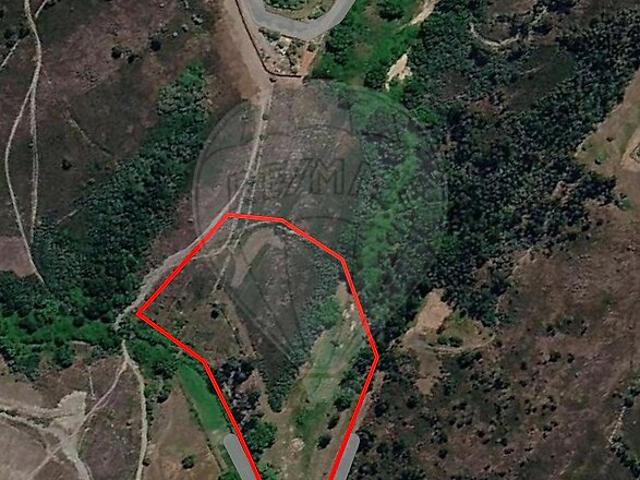 Terreno à venda em Aguiar de Sousa, Paredes RE/MAX Portugal