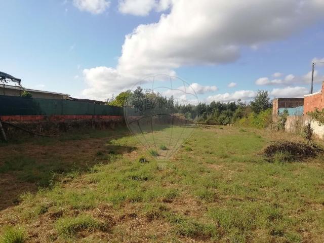 Terreno à venda em Albergaria a Velha