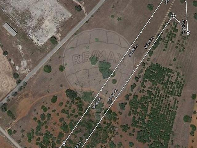 Terreno à venda em Albufeira