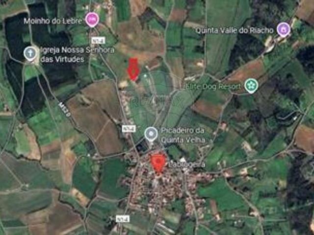 Terreno à venda em Alenquer