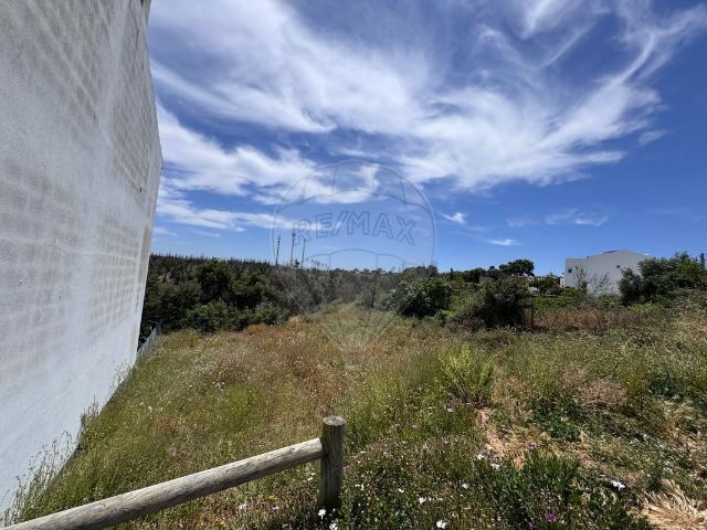 Terreno à venda em Aljezur
