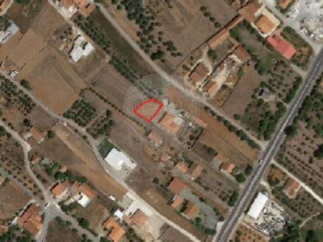 Terreno à venda em Aljubarrota, Alcobaça RE/MAX Portugal