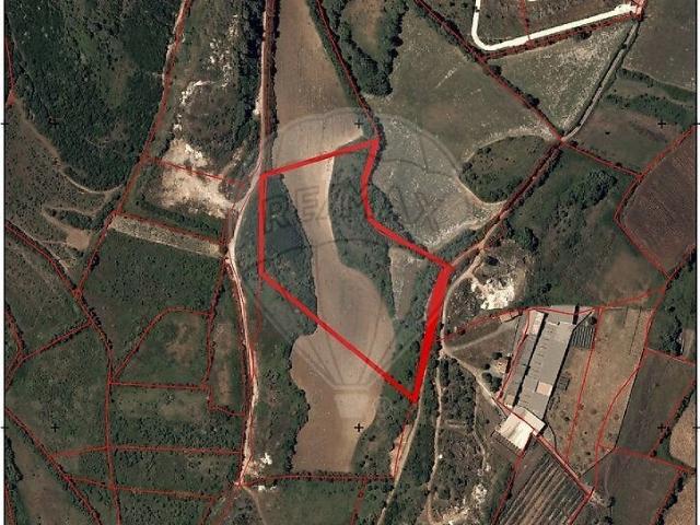 Terreno à venda em Almargem do Bispo, Pêro Pinheiro e Montelavar, Sintra RE/MAX Portugal