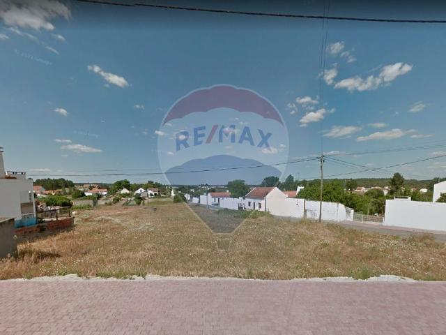 Terreno à venda em Fazendas de Almeirim, Almeirim RE/MAX Portugal