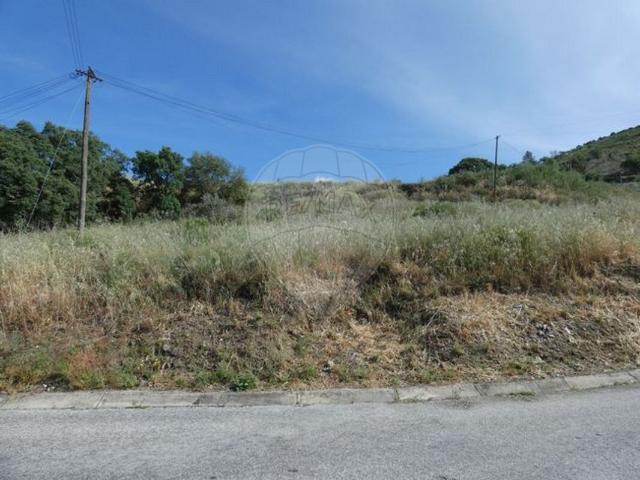 Terreno à venda em Armamar