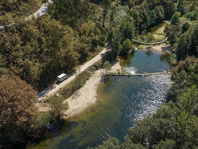 Terreno à venda em Arosa e Castelões, Guimarães RE/MAX Portugal
