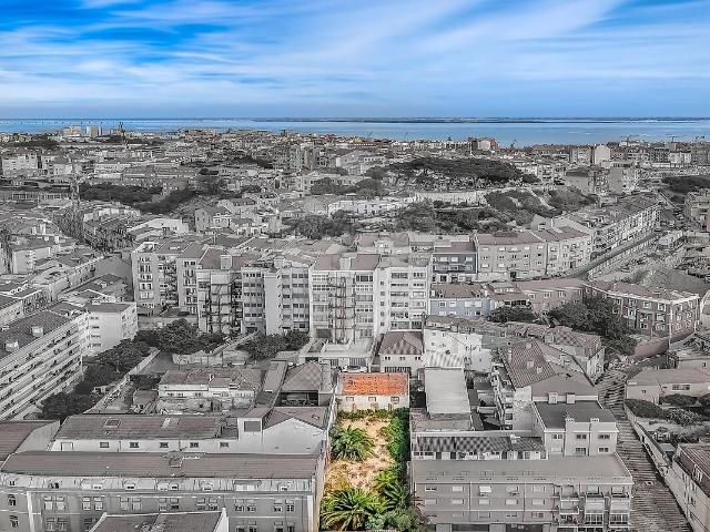 Terreno à venda em Arroios, Lisboa RE/MAX Portugal
