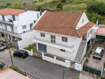 Terreno à Venda em Augi com Benfeitoria – Excelente Oportunidade em Montemor Loures
