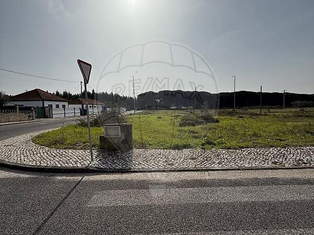 Terreno à venda em Aveiras de Baixo, Azambuja RE/MAX Portugal