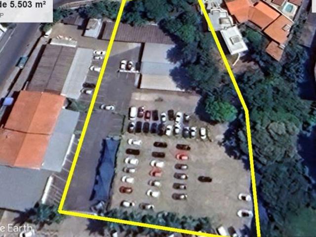 Terreno à Venda em Avenida de grande movimento de Valinhos!