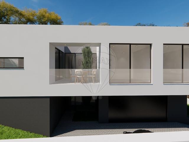 Terreno à venda em Avintes, Vila Nova de Gaia RE/MAX Portugal