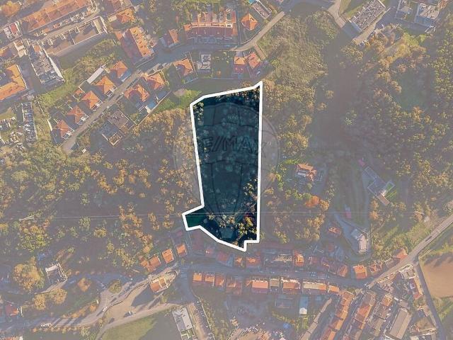 Terreno à venda em Azurém, Guimarães RE/MAX Portugal