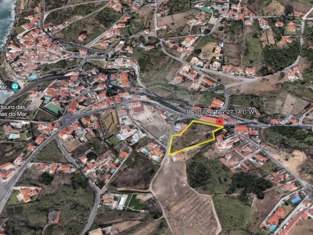 Terreno à venda em Azenhas do Mar
