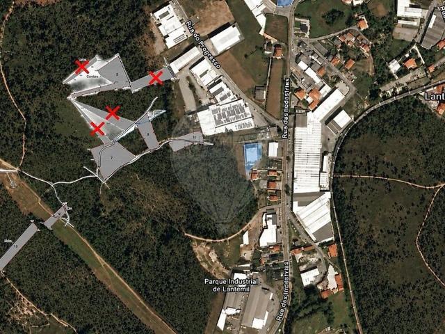 Terreno à venda em Bougado São Martinho e Santiago, Trofa RE/MAX Portugal
