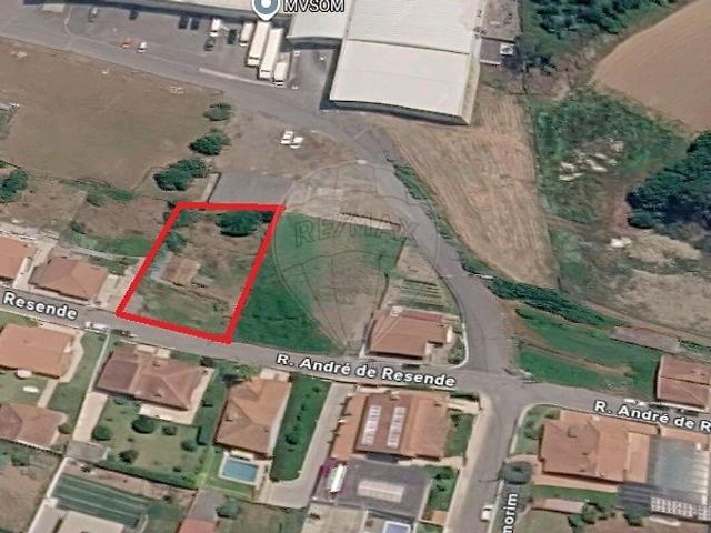 Terreno à venda em Bougado São Martinho e Santiago, Trofa RE/MAX Portugal