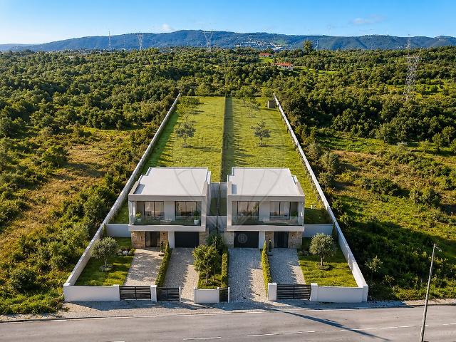 Terreno à venda em Batalha, Batalha RE/MAX Portugal