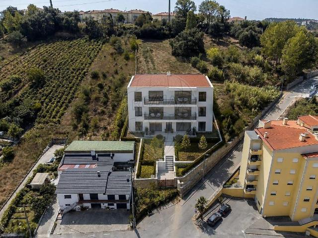 Terreno à venda em Batalha, Batalha RE/MAX Portugal