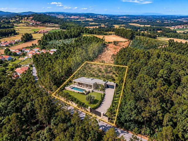 Terreno à venda em Bagunte, Ferreiró, Outeiro Maior e Parada, Vila do Conde RE/MAX Portugal