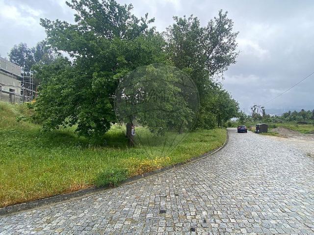 Terreno à venda em Baião Santa Leocádia e Mesquinhata, Baião RE/MAX Portugal