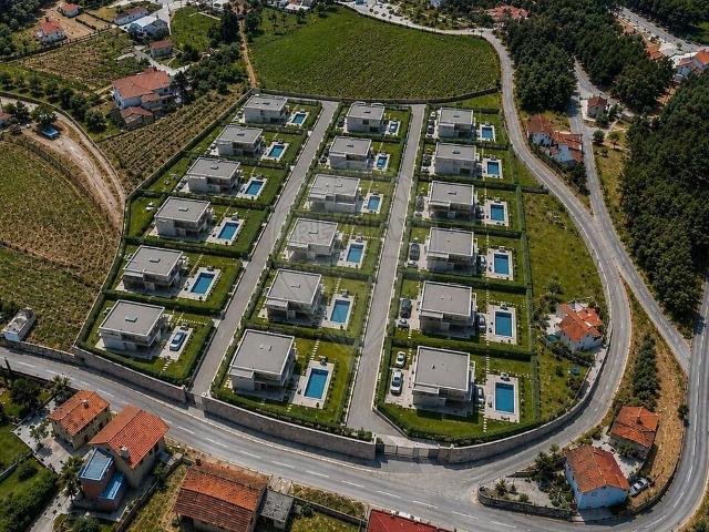 Terreno à venda em Barroselas e Carvoeiro, Viana do Castelo RE/MAX Portugal
