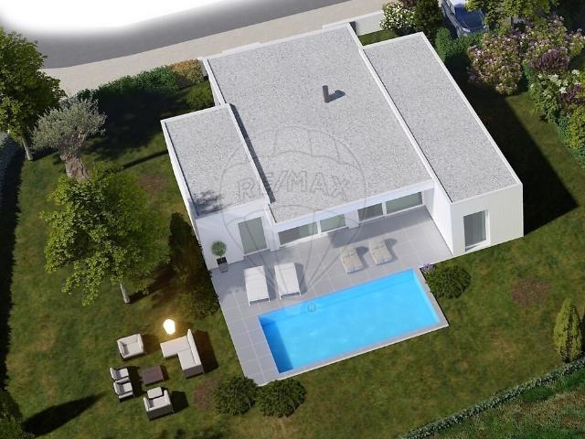 Terreno à venda em Bárrio, Alcobaça RE/MAX Portugal
