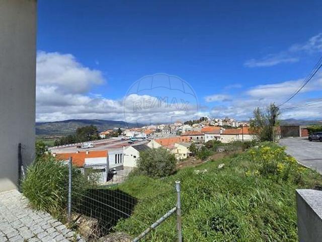 Terreno à venda em Belmonte e Colmeal da Torre, Belmonte RE/MAX Portugal