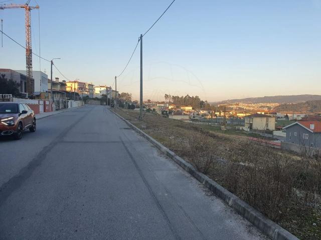 Terreno à venda em Braga