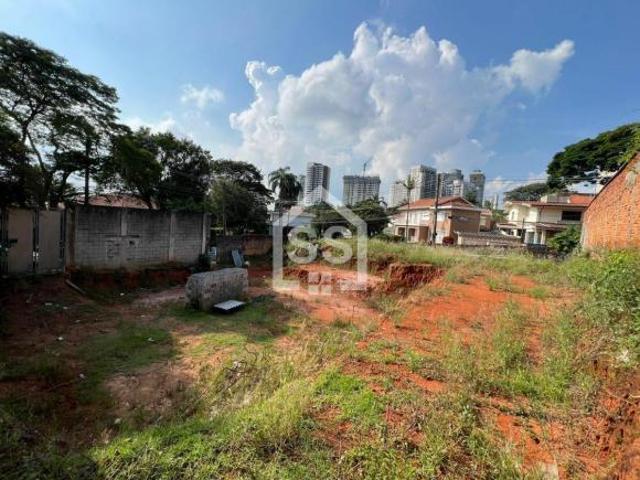 Terreno à venda em Butantã