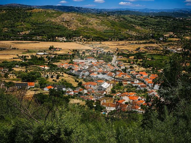 Terreno à venda em Gonçalo, Guarda RE/MAX Portugal