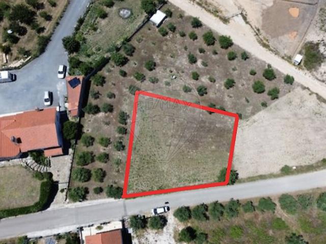 Terreno à venda em Gondemaria e Olival, Ourém RE/MAX Portugal