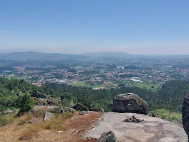 Terreno à venda em Galegos São Martinho, Barcelos RE/MAX Portugal