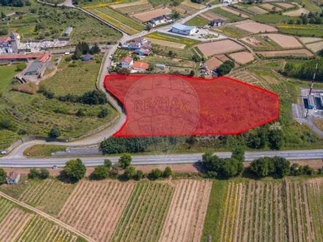 Terreno à venda em Ganfei São Salvador, Valença RE/MAX Portugal