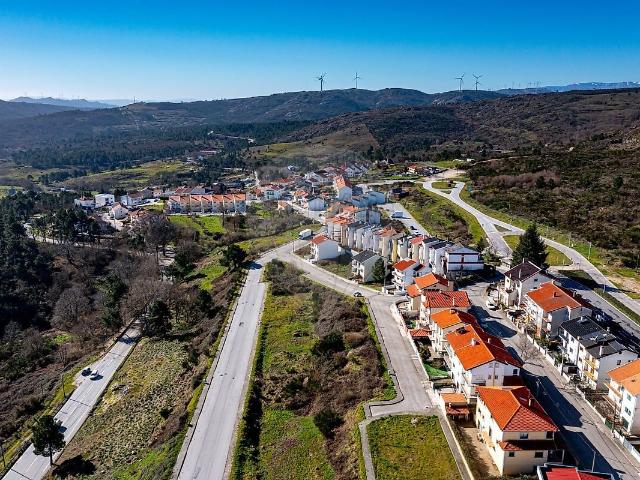 Terreno à venda em Guarda, Guarda RE/MAX Portugal
