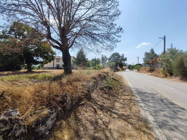 Terreno à venda em Guarda