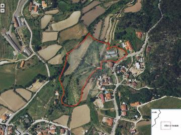 Terreno à venda em Guimarães