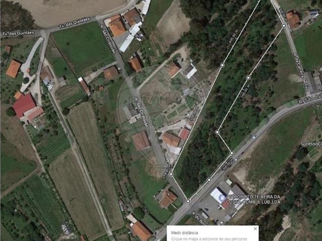 Terreno à venda em Guimarães