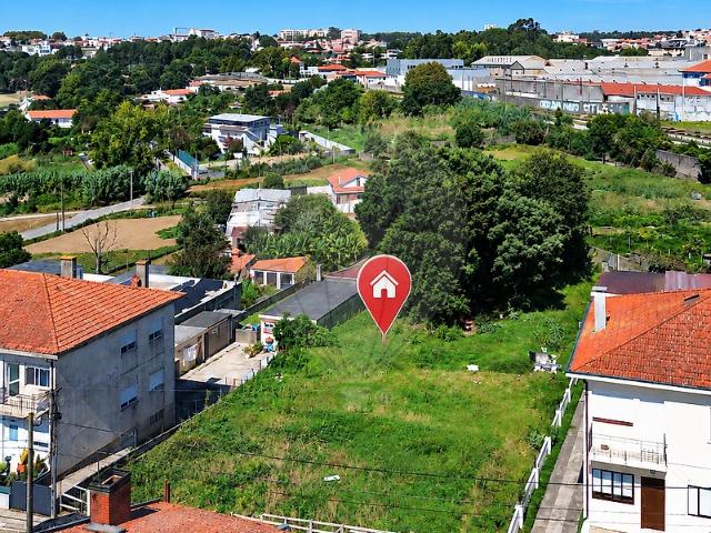 Terreno à venda em Gulpilhares e Valadares, Vila Nova de Gaia RE/MAX Portugal