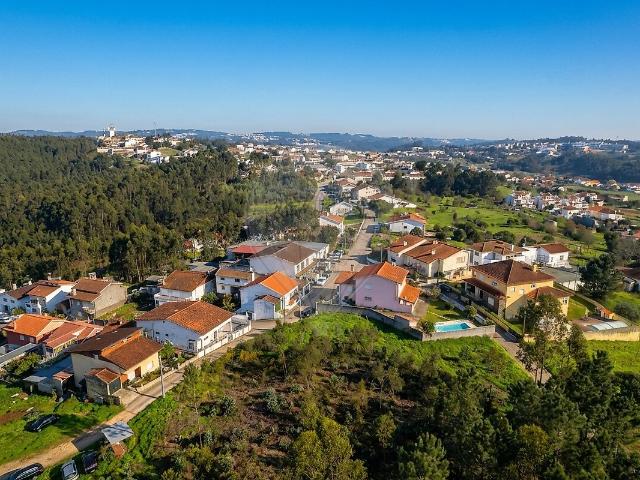 Terreno à venda em Eiras e São Paulo de Frades, Coimbra RE/MAX Portugal