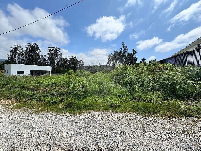 Terreno à venda em Escapães, Santa Maria da Feira RE/MAX Portugal