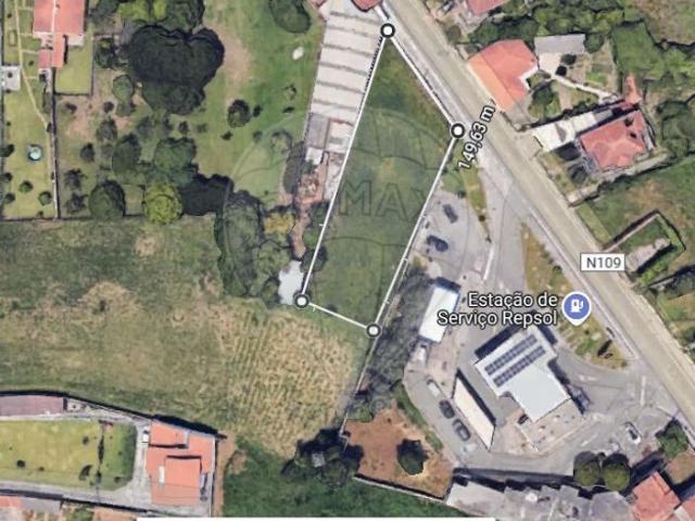 Terreno à venda em Espinho