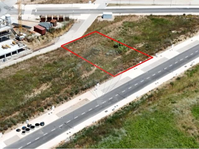 Terreno à venda em Évora de Alcobaça, Alcobaça RE/MAX Portugal