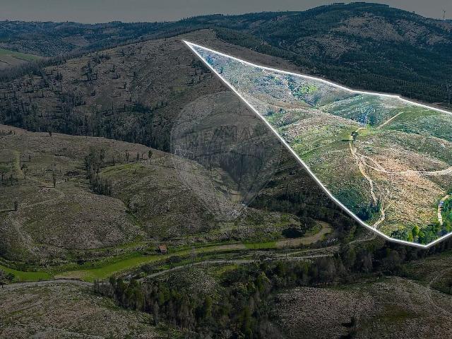 Terreno à venda em Foz do Sousa e Covelo, Gondomar RE/MAX Portugal