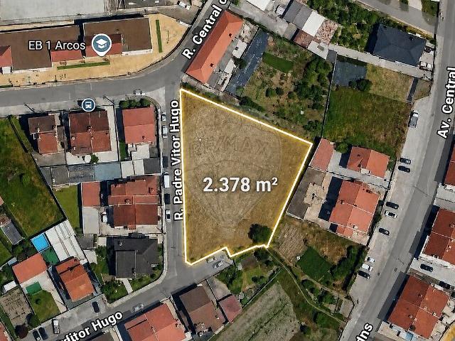 Terreno à venda em Folgosa, Maia RE/MAX Portugal