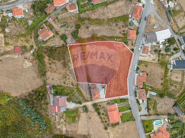 Terreno à venda em Fafe