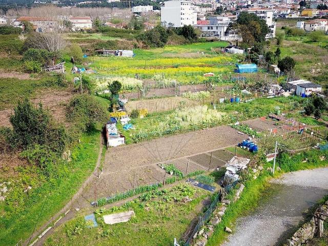 Terreno à venda em Fânzeres e São Pedro da Cova, Gondomar RE/MAX Portugal